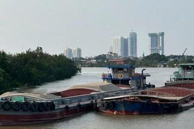 Hải Phòng: Tịch thu cát không rõ nguồn gốc trên 6 phương tiện thủy
