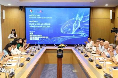 'Quảng bá hình ảnh Việt Nam trên hệ sinh thái báo chí số'