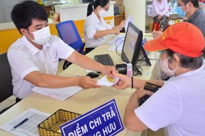 Chưa đủ năm đóng BHXH, suy giảm sức khỏe có được hưởng lương hưu?