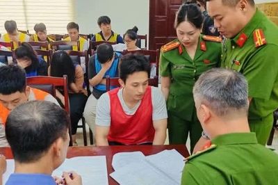Bẫy 'sở hữu kỳ nghỉ' và sự băng hoại của niềm tin