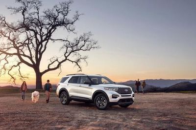 Ford liên tiếp triệu hồi xe vì sửa lỗi chưa dứt điểm