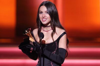 Olivia Rodrigo lập kỷ lục mới tại Anh, được đặt cạnh Britney Spears