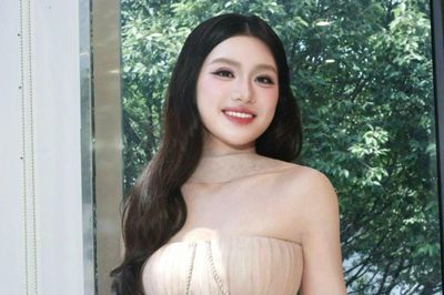 Phương Oanh khoe visual dịu dàng với diện mạo công chúa