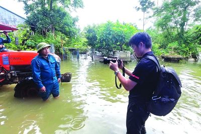 Khi AI có thể viết tin, bạn đọc còn cần báo chí để làm gì?