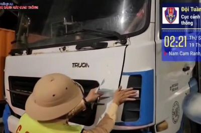 Xử phạt gần 60 triệu đồng chủ phương tiện và lái xe không bằng lái