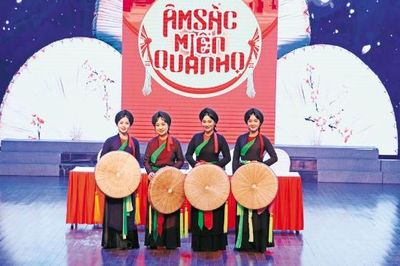 Nghệ sĩ Nhân dân Thúy Cải: 'Biến tình yêu di sản thành hành động cụ thể, khoa học'