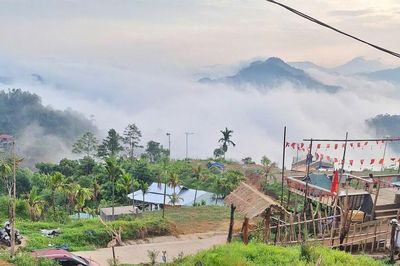 Mở hướng làm kinh tế cho vùng cao:Hỗ trợ làm du lịch cộng đồng