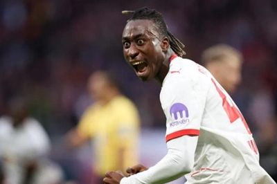 Liverpool nhận gáo nước lạnh vụ Diomande, Tottenham quyết chi 100 triệu bảng cho Wharton