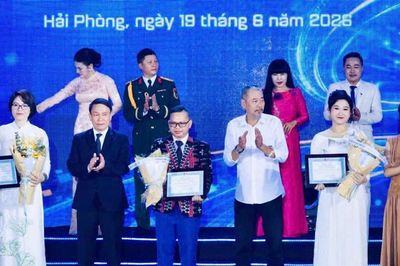 Nhà báo Alăng Ngước đoạt giải Ấn tượng tại cuộc thi Tiếng hát người làm báo mở rộng năm 2026