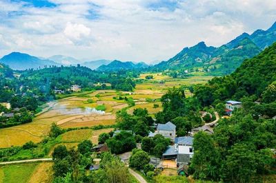 Khúc ca mùa gặt trên đồng xuân Bản Lầu