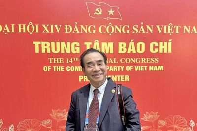Cảm xúc nhà báo kiều bào dự Đại hội Đảng