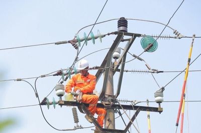 EVNNPC: Cung ứng điện an toàn, ổn định trước áp lực phụ tải tăng cao