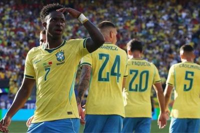 Đội tuyển Brazil hướng tới chiến thắng trước Haiti
