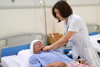 Nâng cao vai trò điều dưỡng trong chăm sóc sức khỏe nhân dân