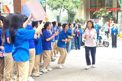 Điểm chuẩn lớp 10 Hà Nội 2026 và nghịch lý trúng tuyển từ 2,83 điểm/môn