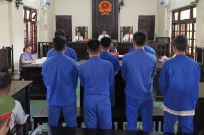 Tuyên án 66 năm tù giam với 7 bị cáo phạm tội liên quan đến ma túy