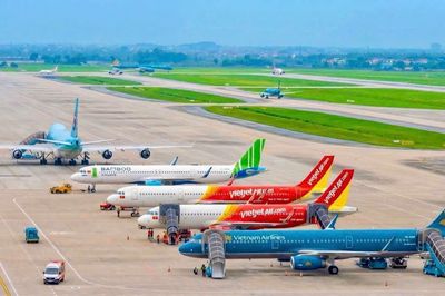 Từ 1/7, hành khách được hoàn trả tiền vé nếu chuyến bay chậm 4 tiếng