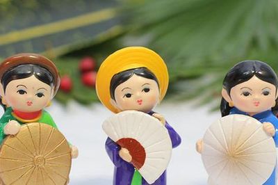 Để quà lưu niệm trở thành 'đại sứ văn hóa'...