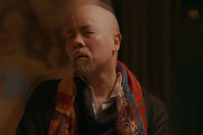 Quý Hoàng (NSƯT Đức Hùng) bị bắt khi đang 'phê' ma túy trong 'Lửa trắng'