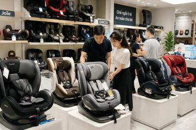 Sắp tới 'hạn chót' 1/7: Thị trường ghế trẻ em ô tô sôi động, phụ huynh vẫn băn khoăn lựa chọn