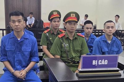 Thuê ô tô tự lái rồi cầm cố và đem bán