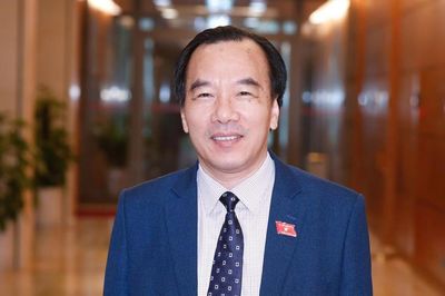 Tờ báo của nhà mình