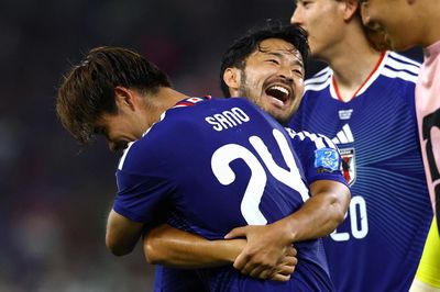 Nhật Bản thắng 4-0 và lời cảnh báo ở bảng F