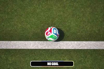Góc quay 2 lần gây tranh cãi ở trận đấu của Nhật tại World Cup