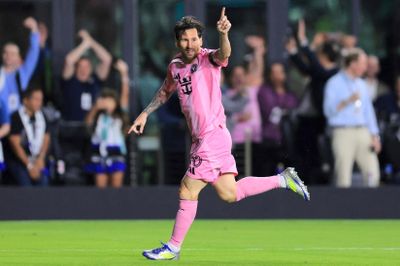 Messi, Livaković góp phần tạo cơn sốt mới ở World Cup