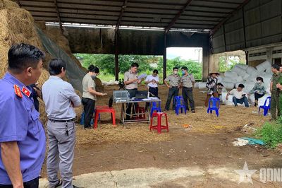 Chuyện chưa kể của những người 'phụng công, thủ pháp'-Bài 5: 'Đòn cân não' trước đối tượng sừng sỏ