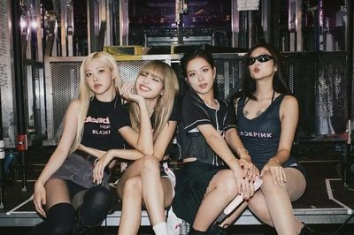 BLACKPINK làm 'nóng' trở lại
