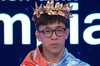 Nam sinh Hà Nội thắng cách biệt, giành vòng nguyệt quế Đường lên đỉnh Olympia