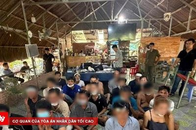 Triệt phá ổ nhóm cá cược đá gà qua mạng, phát hiện nhiều vũ khí nguy hiểm