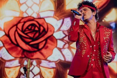 Khán giả thất vọng sau đêm diễn của Bruno Mars