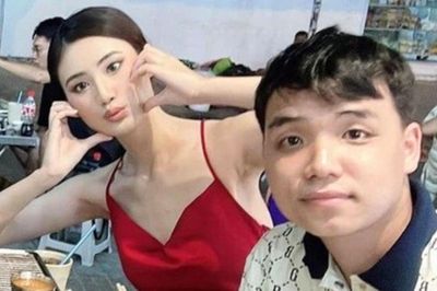 Hoa hậu Ý Nhi đi du lịch hè cùng bạn trai 24 tuổi