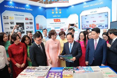 Báo chí cùng doanh nghiệp kiến tạo 'hạ tầng niềm tin'