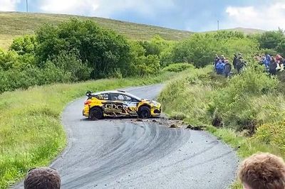 Tai nạn nghiêm trọng tại Giải đua xe Rally Ireland