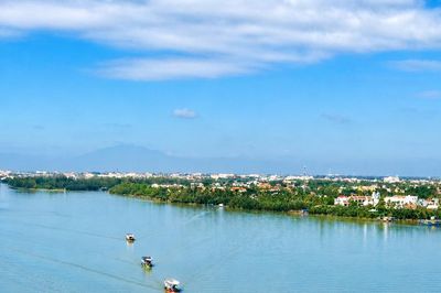 Dòng sông di sản chờ đánh thức