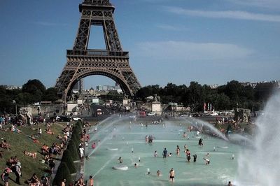 Từ Paris đến Delhi: Khủng hoảng nhiệt đô thị lan rộng khi châu Âu đối mặt nắng nóng 41 độ C