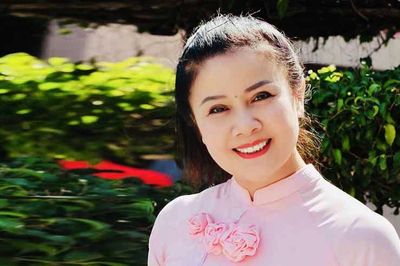 Trò chuyện cùng nhà thơ Ngô Thúy Hà