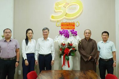 Đại diện Cục An ninh nội địa - Bộ Công an thăm, chúc mừng Báo Giác Ngộ nhân Ngày Báo chí Cách mạng Việt Nam