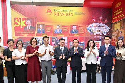 Ấn tượng gian trưng bày 'Báo chí Quốc hội với kỷ nguyên mới'