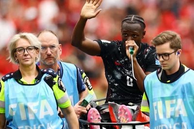 FIFA bồi thường cho tuyển thủ Canada bị gãy chân