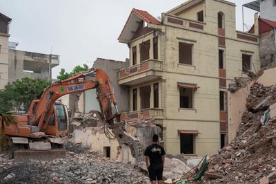 Gỡ nút thắt tái định cư, bàn giao mặt bằng đường Tây Thăng Long trước 30/6