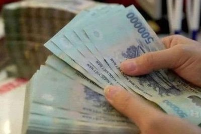 Cảnh báo một hành vi rút tiền mặt vi phạm pháp luật