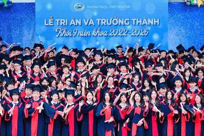 THCS - THPT Newton: Dấu ấn đặc biệt với 3 thủ khoa kỳ thi vào lớp 10