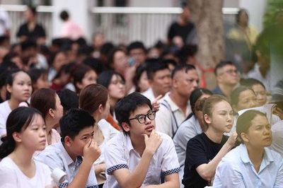 Trường THPT Đoàn Kết - Hai Bà Trưng tư vấn lựa chọn tổ hợp môn học cho học sinh trúng tuyển vào lớp 10