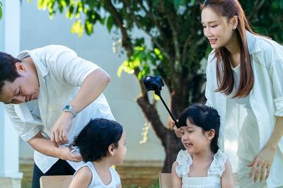 Trường Giang - Nhã Phương khoe tổ ấm hạnh phúc trong nhà vườn nghìn m2