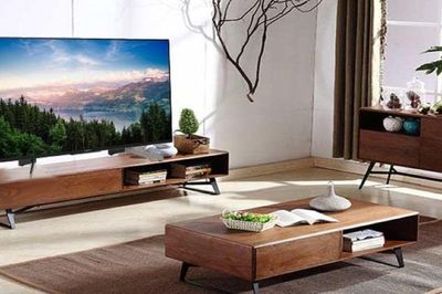 Muốn gia đình hưng vượng, áp dụng ngay mẹo chọn kệ tivi phong thủy này