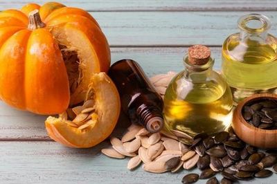 5 lợi ích sức khỏe của dầu hạt bí ngô